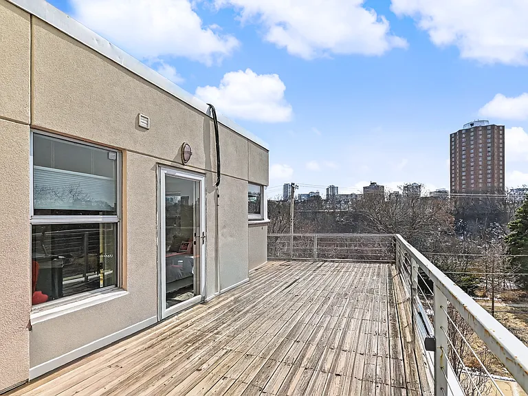 2175 N Riverboat Rd — Photo 40