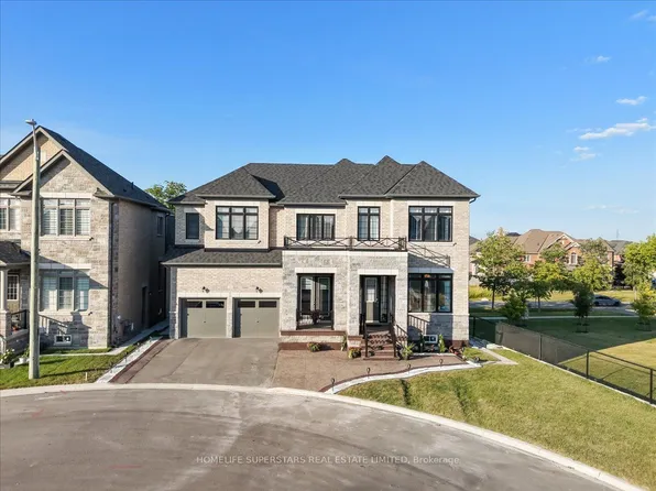 39 Lost Canyon Way, Brampton, ON L6X 3A6