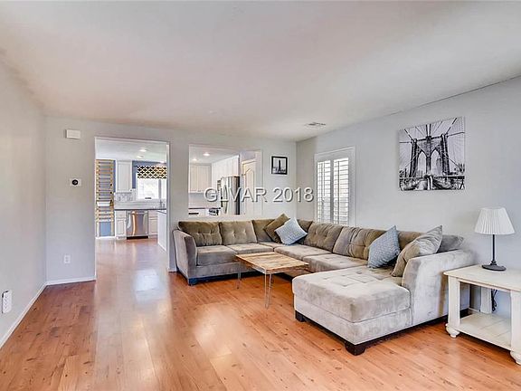 4th image of 4840 W Shelbourne Ave