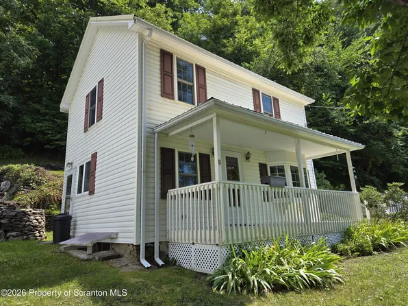 4652 Glenwood St, Hop Bottom, PA 18824