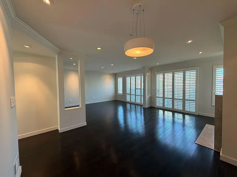 2050 Divisadero St #3 — Photo 9