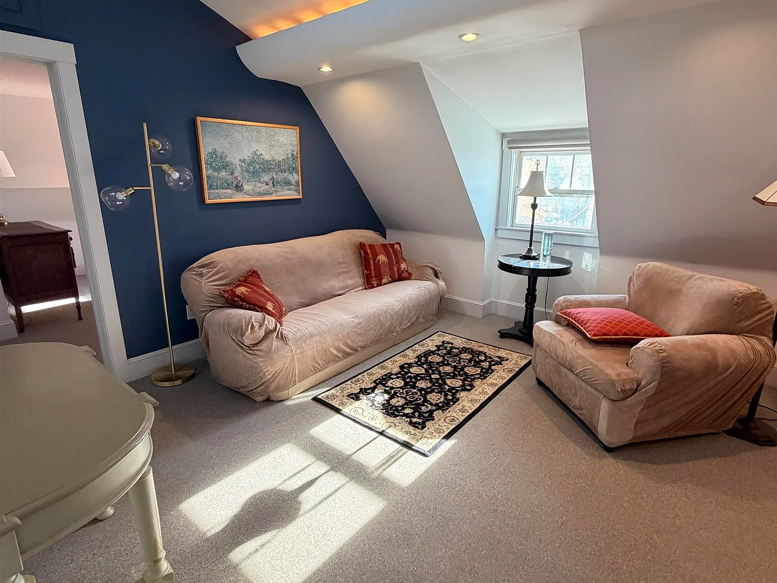 2 bed, 2.0 bath, 1000 sqft, $2,400 — Photo 3