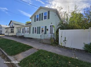 70 Oak St UNIT 2, Saratoga Springs, NY 12866