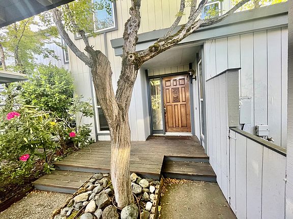2nd image of 147 Rockwood Dr