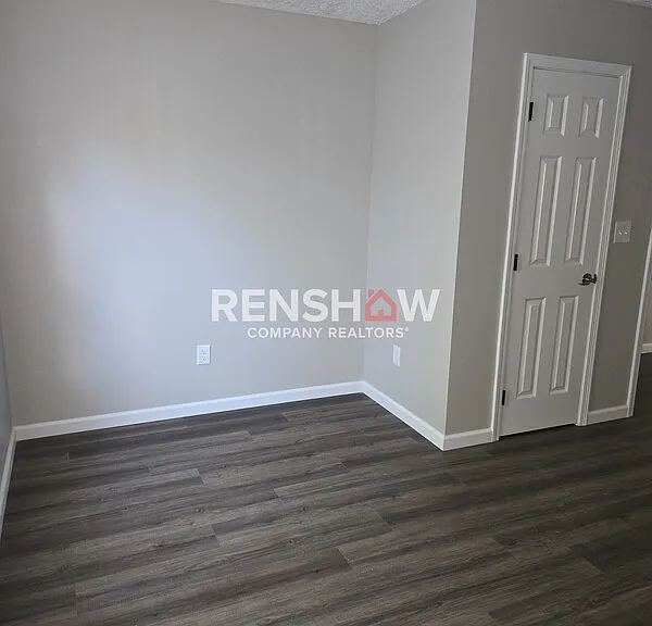 203 McKnight St — Photo 15
