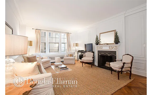 Rented by Douglas Elliman | media 9