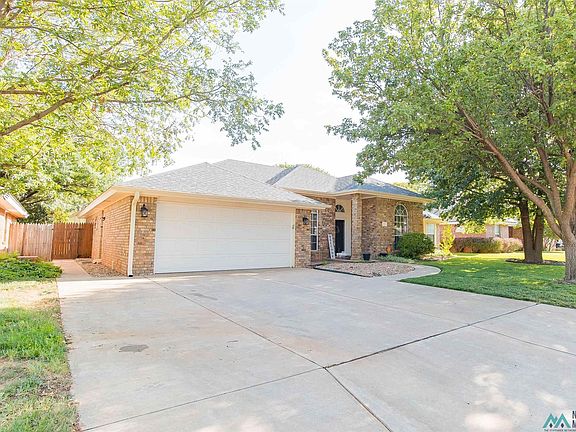 3rd image of 513 Chanticleer Pl
