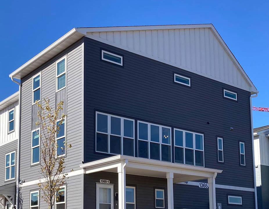1st image of 1365 Howard St N #1