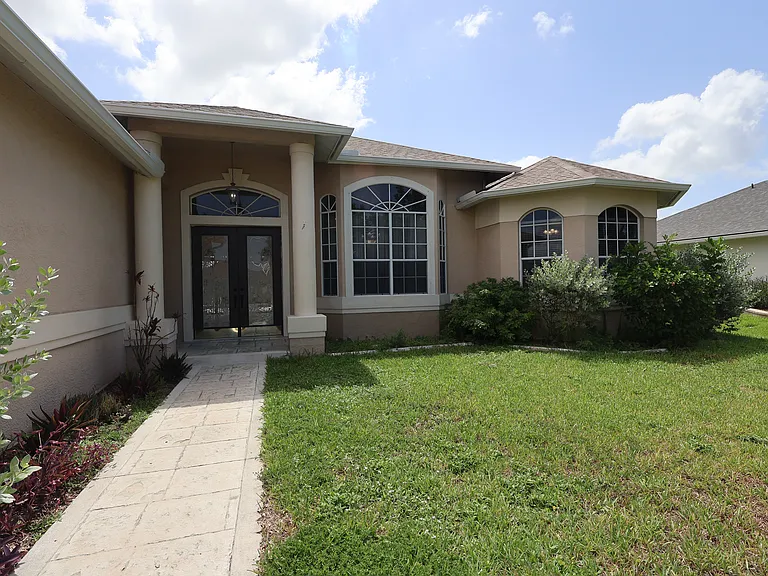 4905 Sands Blvd — Photo 3