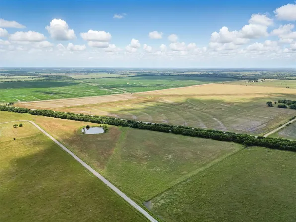 6534 County Road 1050, Celeste, TX 75423
