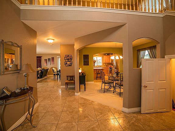 2nd image of 4312 Artesia Dr