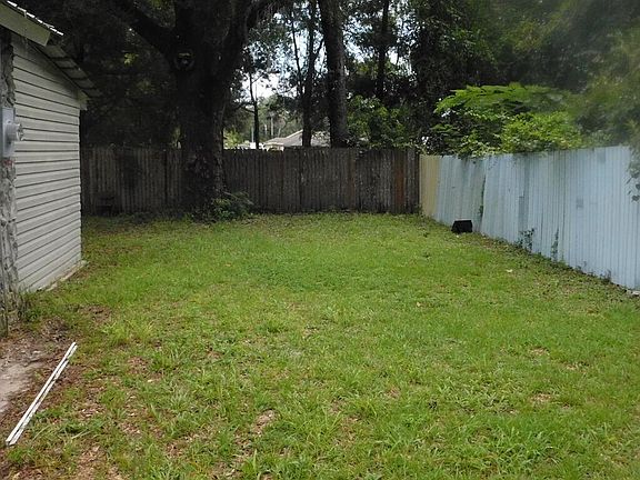 4th image of 1027 No Name Rd