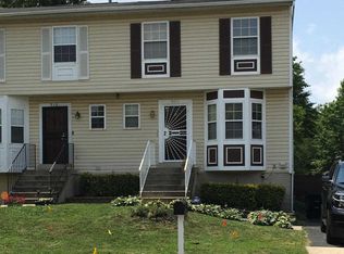 920 Sharma St, Capitol Heights, MD
