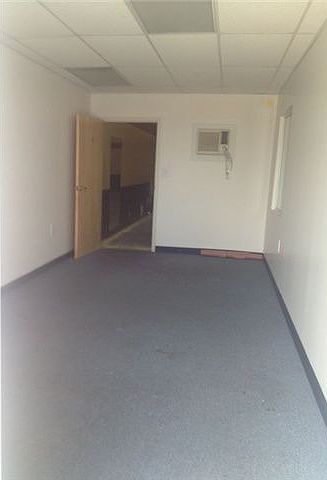 2nd image of 446 NW Lake Whitney Pl