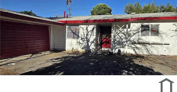 4 bed, 1430 sqft, $2,700 — Photo 2