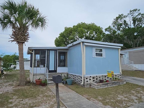 2nd image of 6524 Ketch Ln