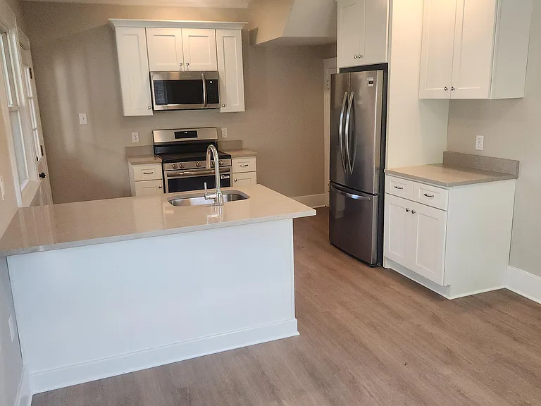 212 W Babbitt St #212 — Photo 3