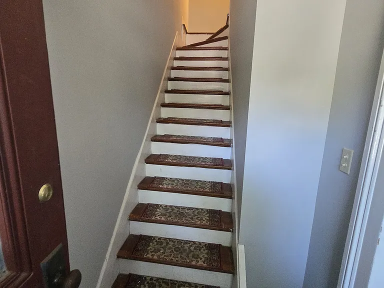 3 Keeble St #B — Photo 27
