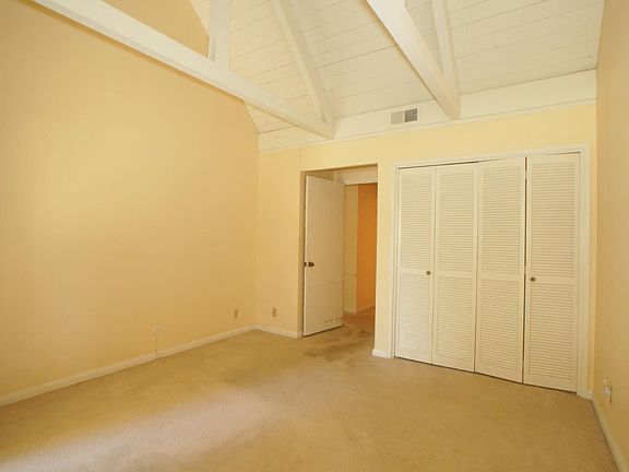 5th image of 6024 Montgomery Cor