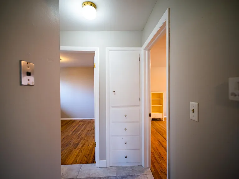 1179 E Blaine Ave #A — Photo 9