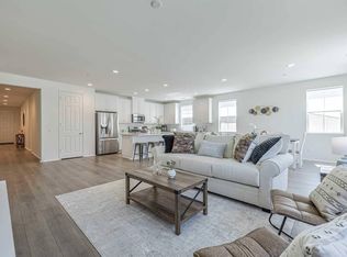 6127 W Avenue J9, Lancaster, CA 93536