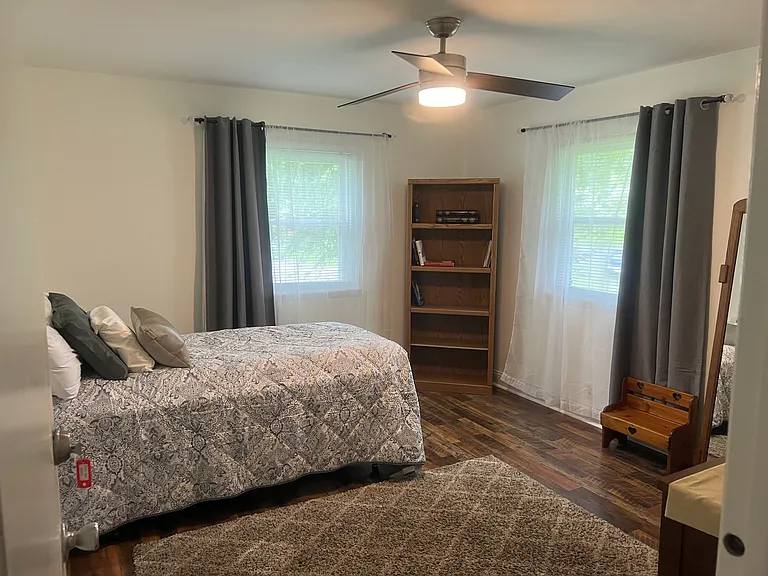 707 Saint Catherine Ct — Photo 10