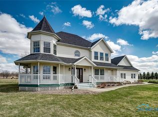 19162 Bradner Rd, Pemberville, OH 43450