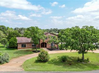 2406 Northwoods Dr, New Braunfels, TX 78132