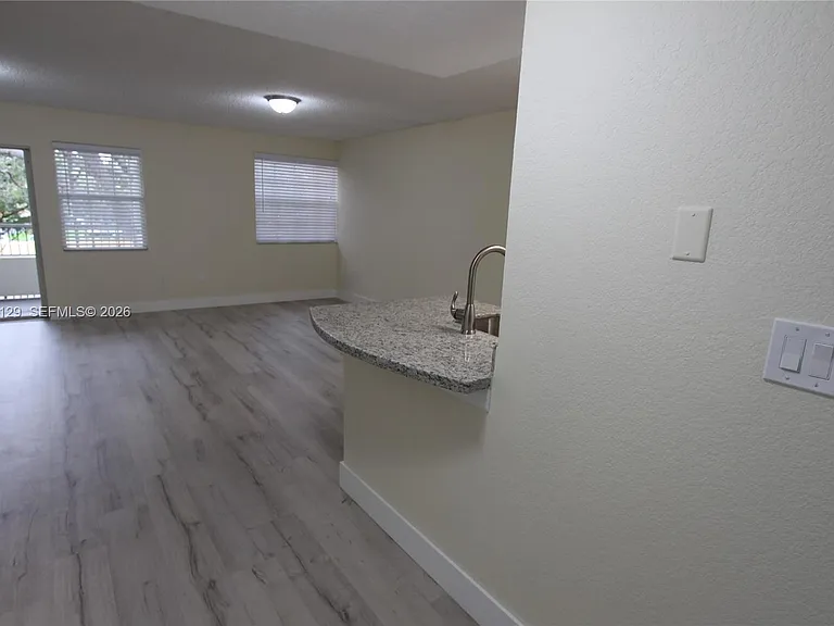 2890 N Oakland Forest Dr #204 — Photo 11