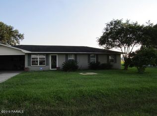 139 Live Oak Rd, Arnaudville, LA 70512