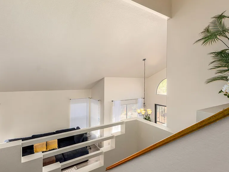 10472 N Fair Mountain Dr — Photo 13