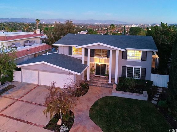 2nd image of 6644 Vickiview Dr