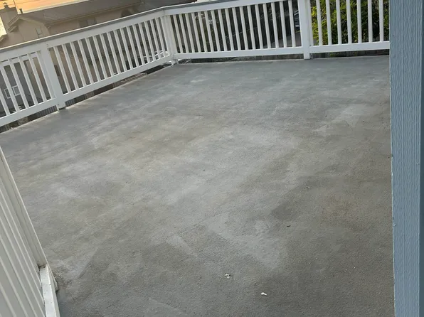 1798 Newhall Ave, Cambria, CA 93428