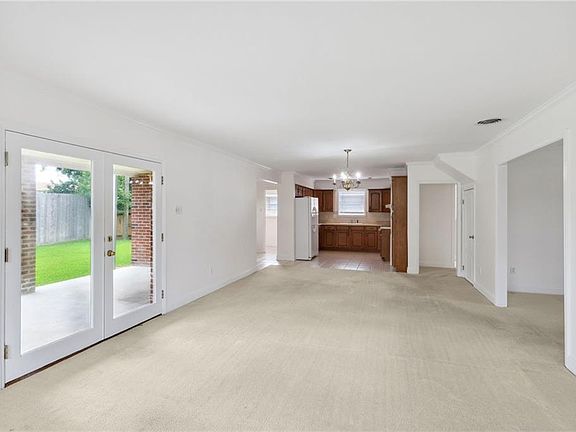 4th image of 2217 Belmont Pl