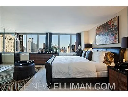 Rented by Douglas Elliman | media 27