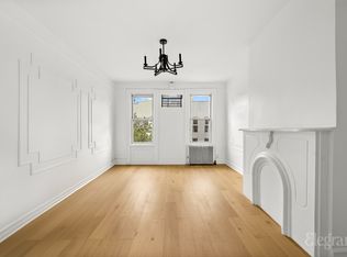 530 Graham Ave #3L, Brooklyn, NY 11222