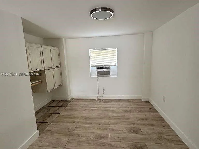 17301 NE 19th Ave #3 — Photo 3