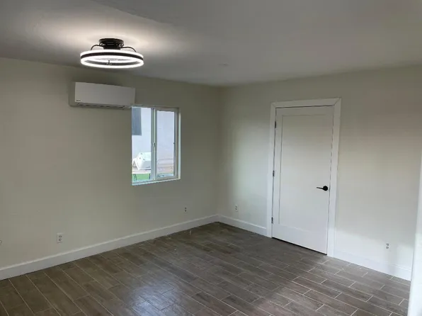 121 W Washington Ave #2, Gilbert, AZ 85233