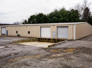 17 Frontier Dr, Gibsonia, PA 15044