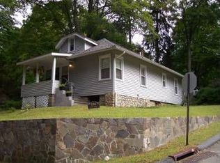 1194 Glen Rd, Shrub Oak, NY 10588