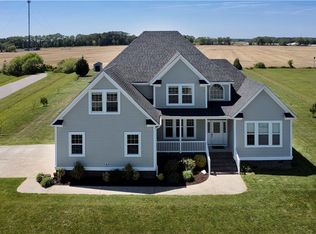 100 Beckmoore Dr, Moyock, NC 27958