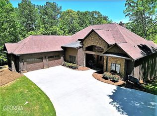 203 Old Four Notch Rd, Whitesburg, GA 30185