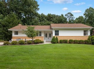 12119 Willow Wood Dr, Silver Spring, MD 20904