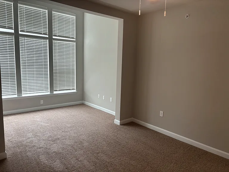 Clairmont at Trinity — Photo 140