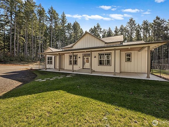 2nd image of 6645 Hawks Prairie Road NE