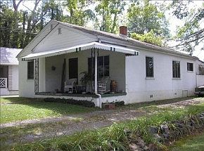 1st image of 420 Valley St NE