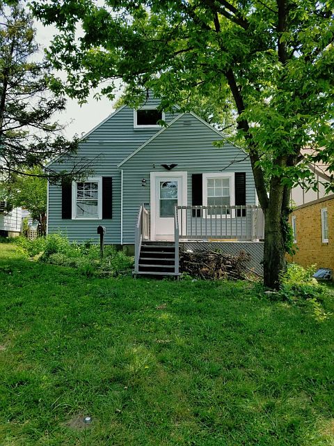 1st image of 2330 Emerson Ave