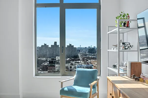Sold by Compass | media 1