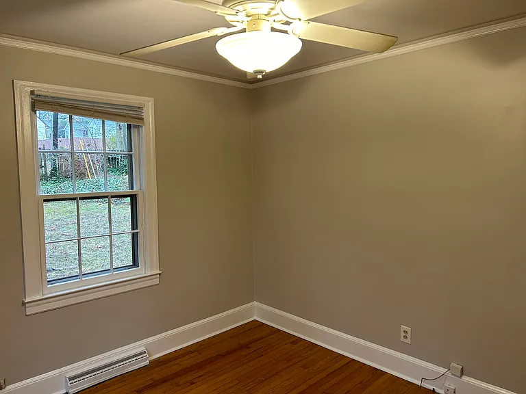 1405 Mimosa Dr #B — Photo 8
