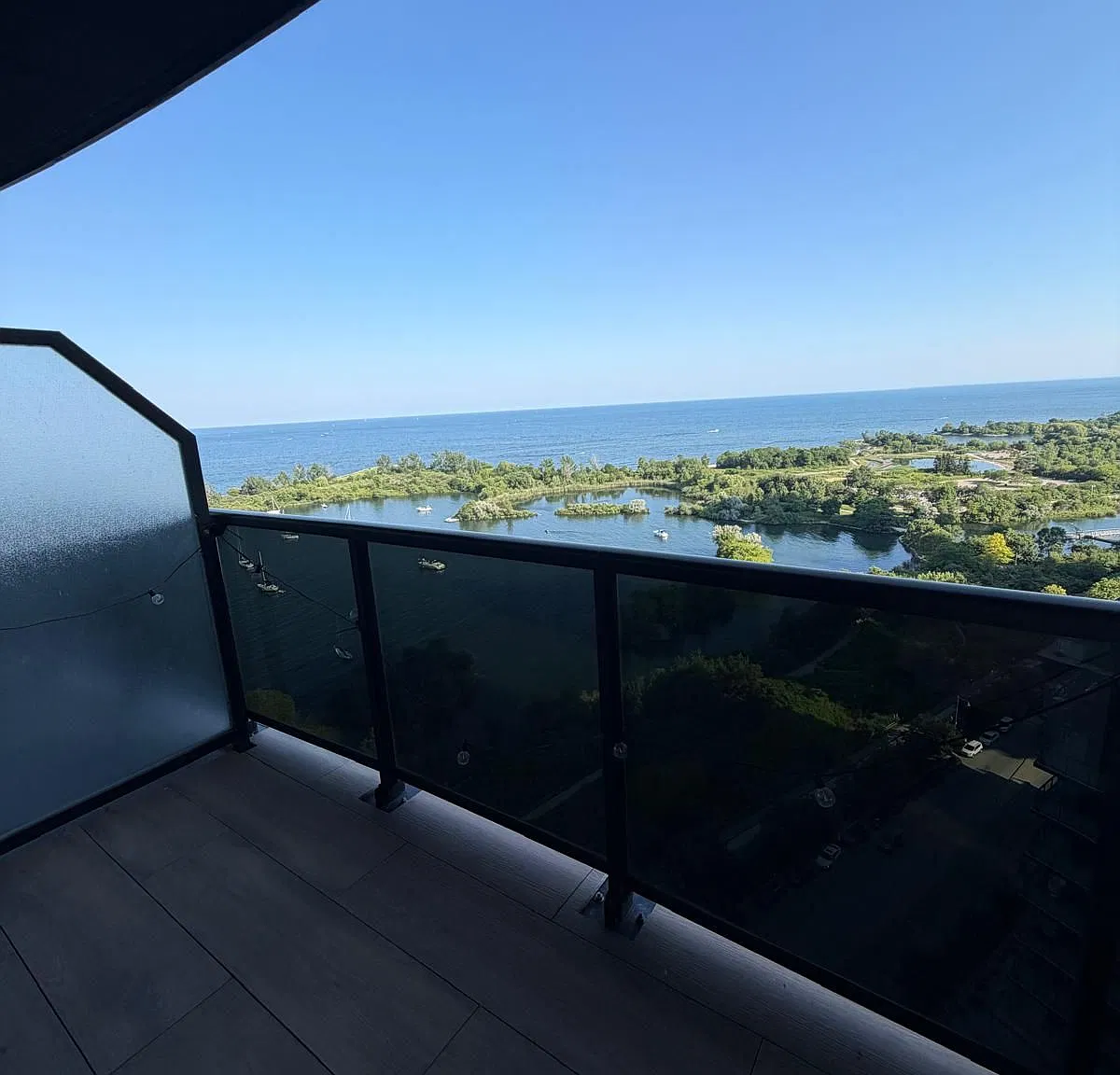 80 Marine Parade Dr — Photo 4